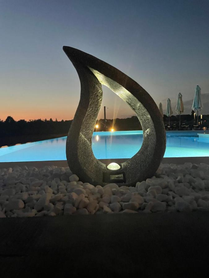 Hotel Delfin Lanterna Tar-Vabriga Dış mekan fotoğraf